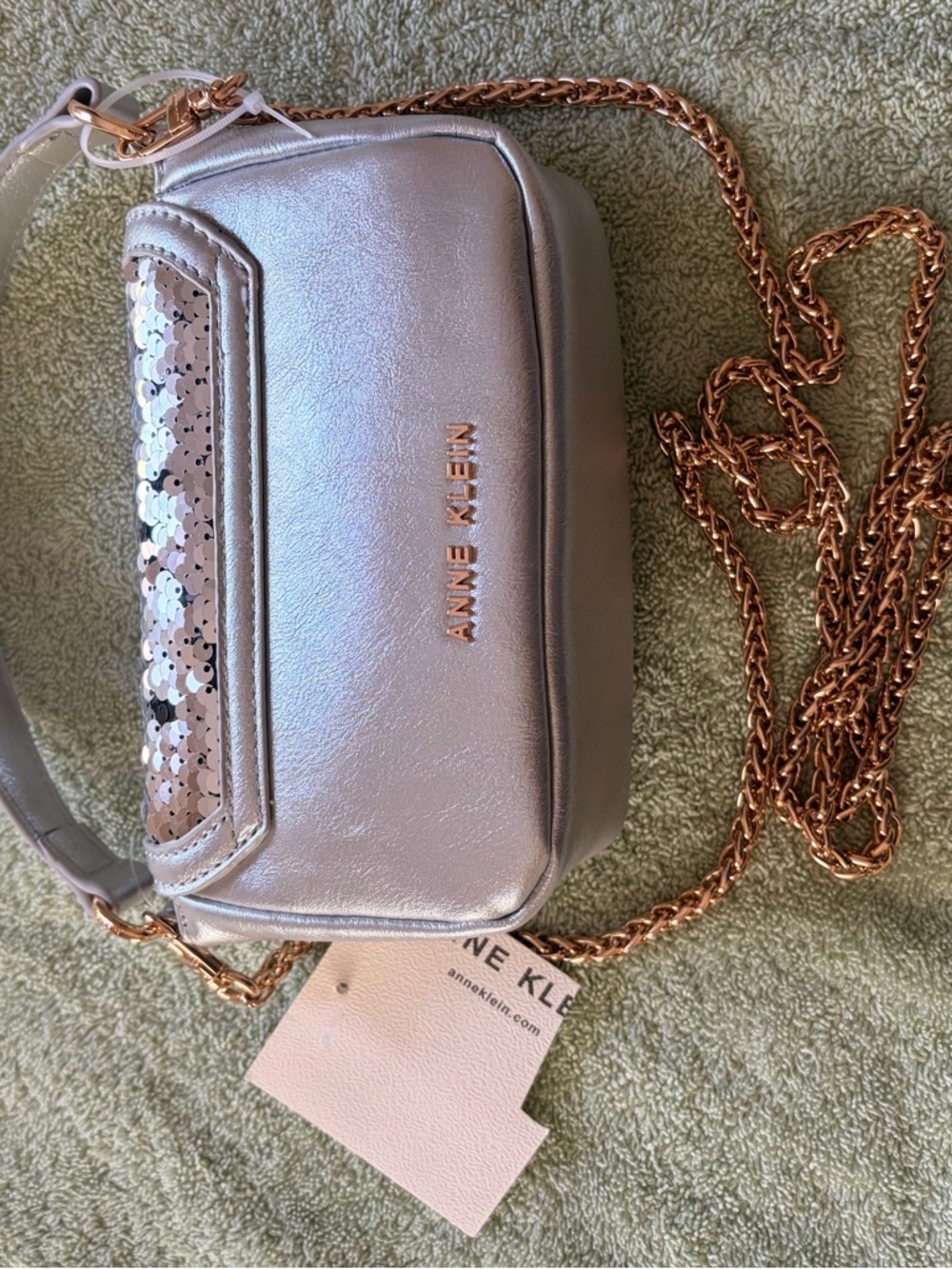 Anne Klein NWT Silver Sequin Mini Crossbody Evening Bag Chain Strap